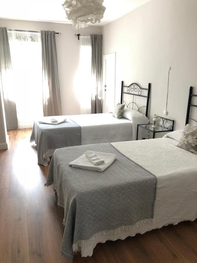 Pension Fernandez Vega de Valcarce Extérieur photo
