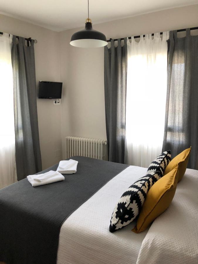 Pension Fernandez Vega de Valcarce Extérieur photo