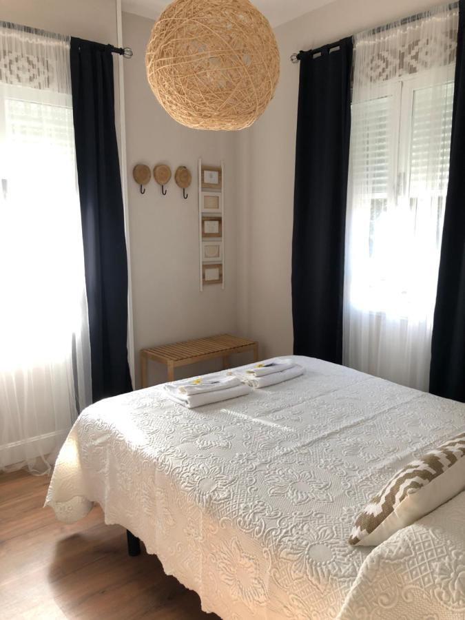 Pension Fernandez Vega de Valcarce Extérieur photo